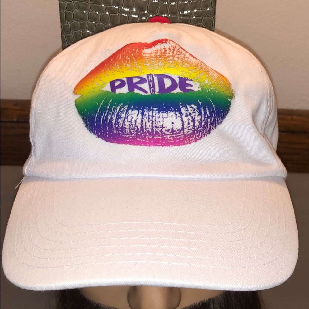 Pride NYC Lips 👄 StrapBack Hat